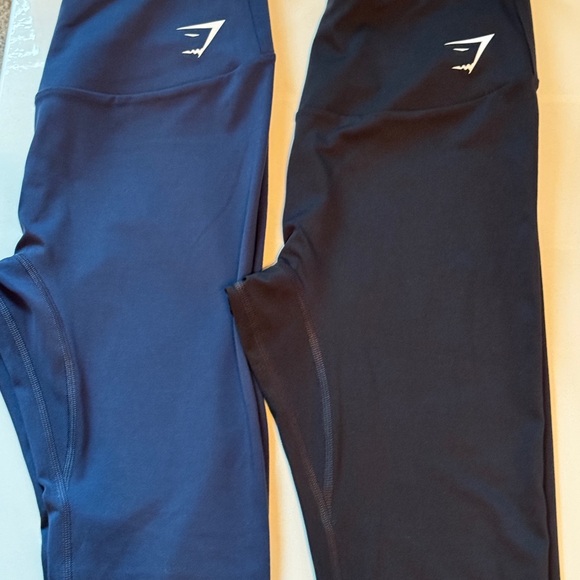 Gymshark Leggings - Lot of 6 - Black (2), Gray (2), Navy (1), Charcoal (1) - Picture 2 of 4